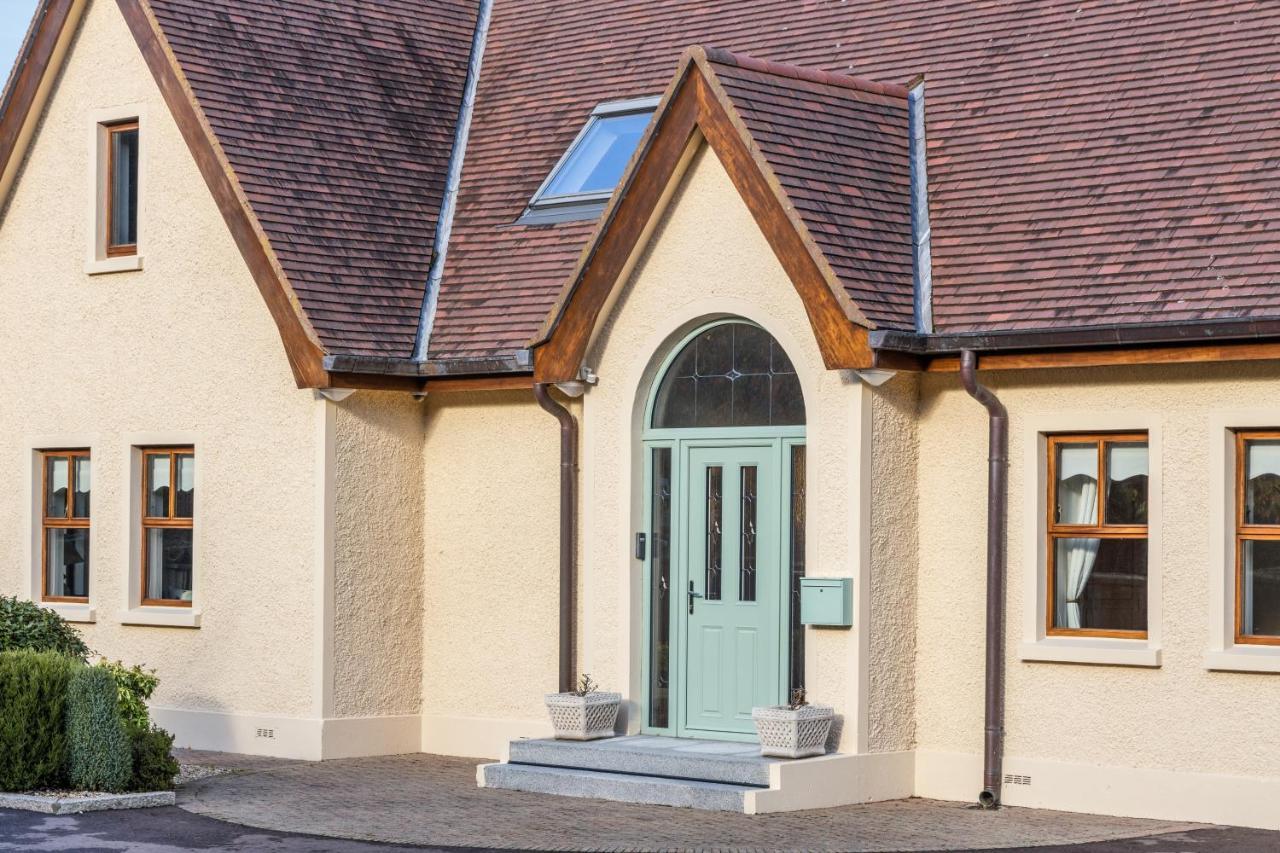 Tollyrose Country House Нюкасъл Екстериор снимка